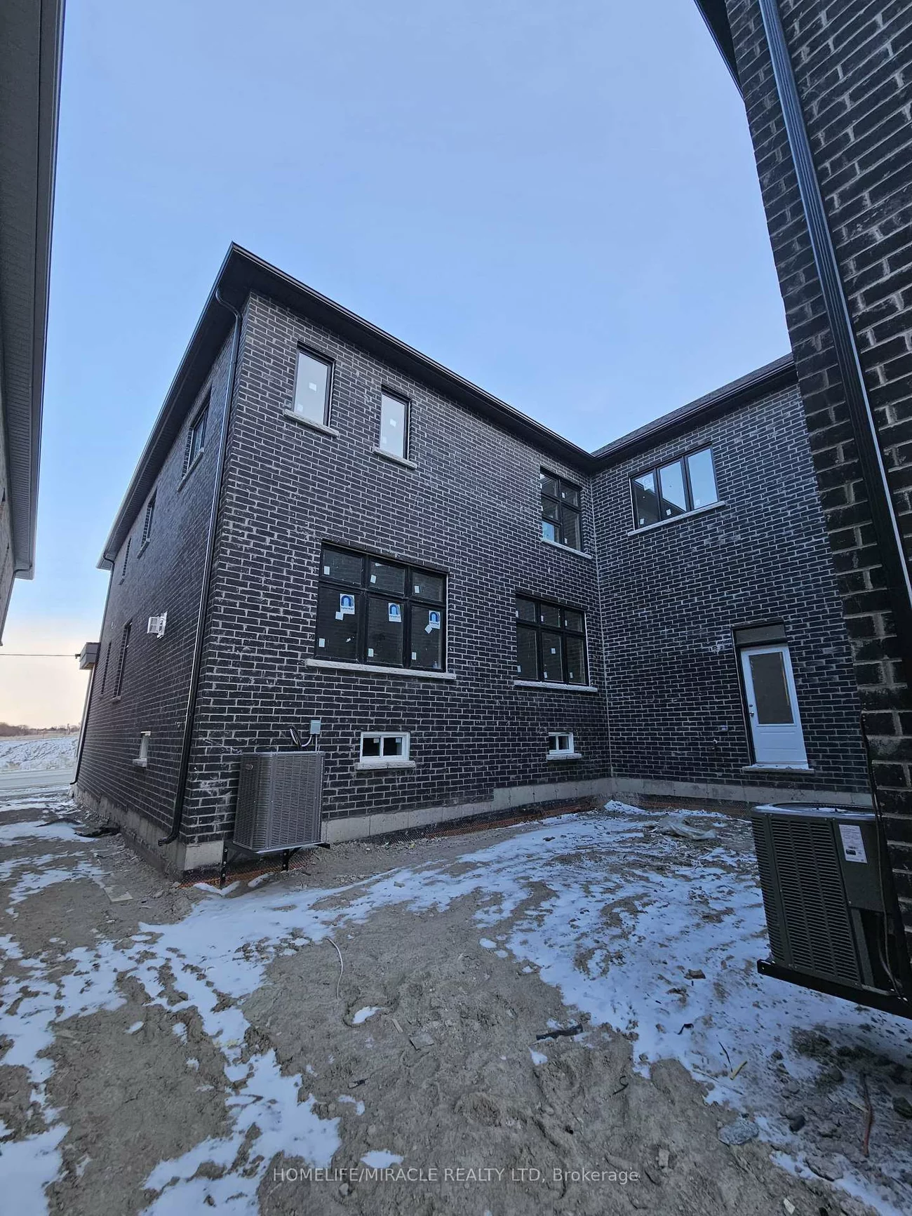 33, Rowe, Bond Head, Bradford West Gwillimbury