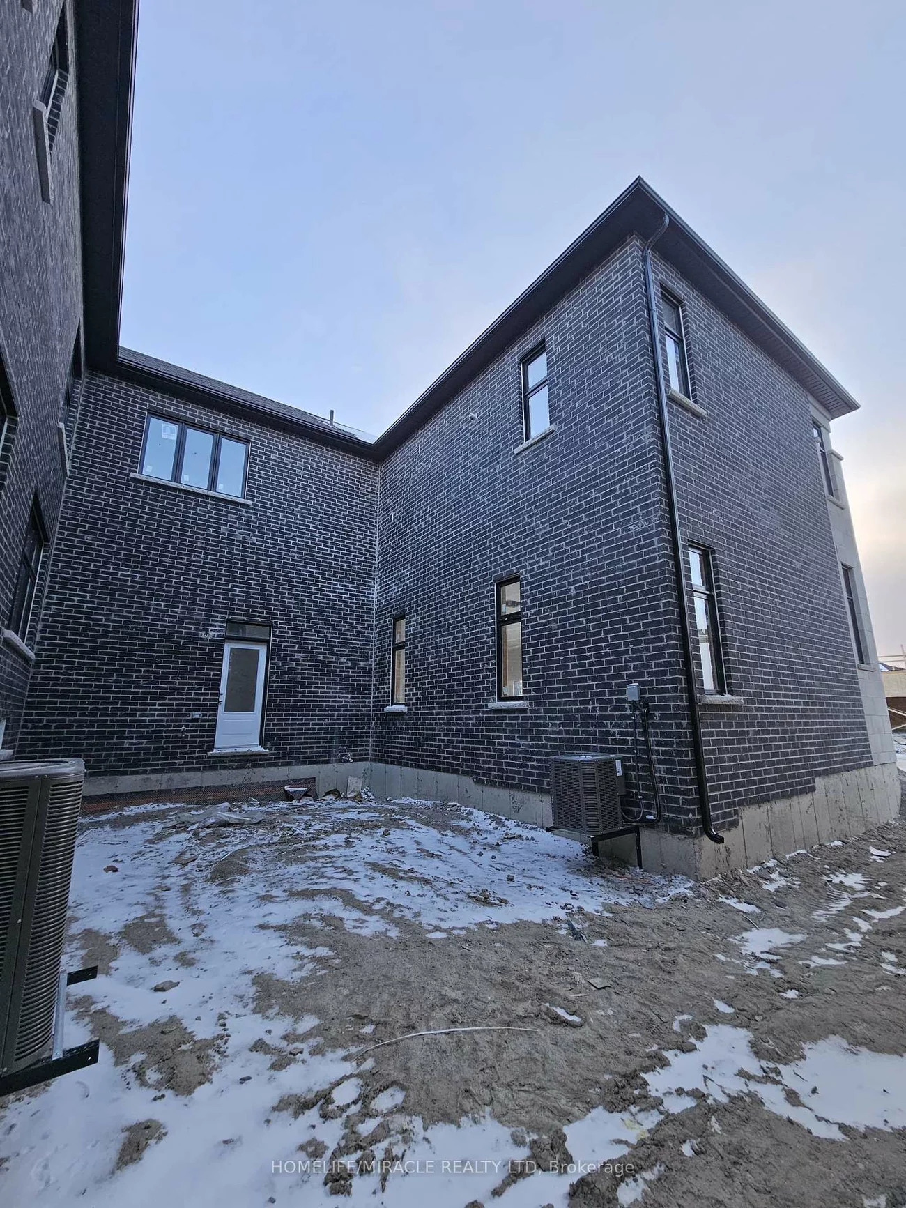 33, Rowe, Bond Head, Bradford West Gwillimbury