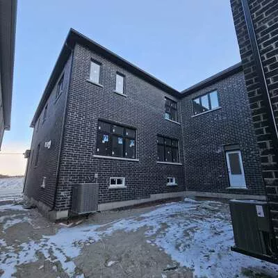 33, Rowe, Bond Head, Bradford West Gwillimbury
