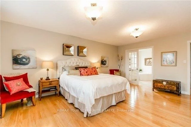 57, Metcalfe, Bradford, Bradford West Gwillimbury