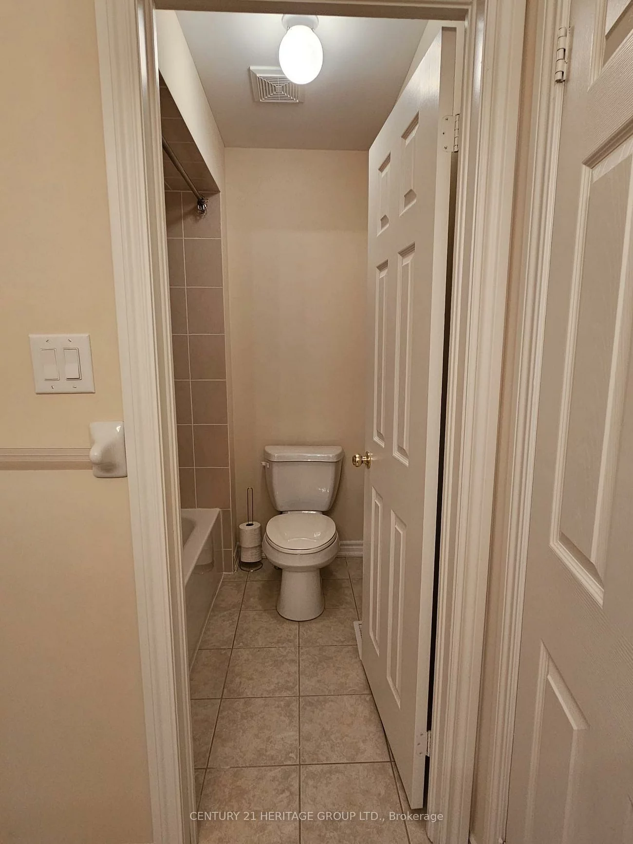 10, Orville Hand, Bradford, Bradford West Gwillimbury