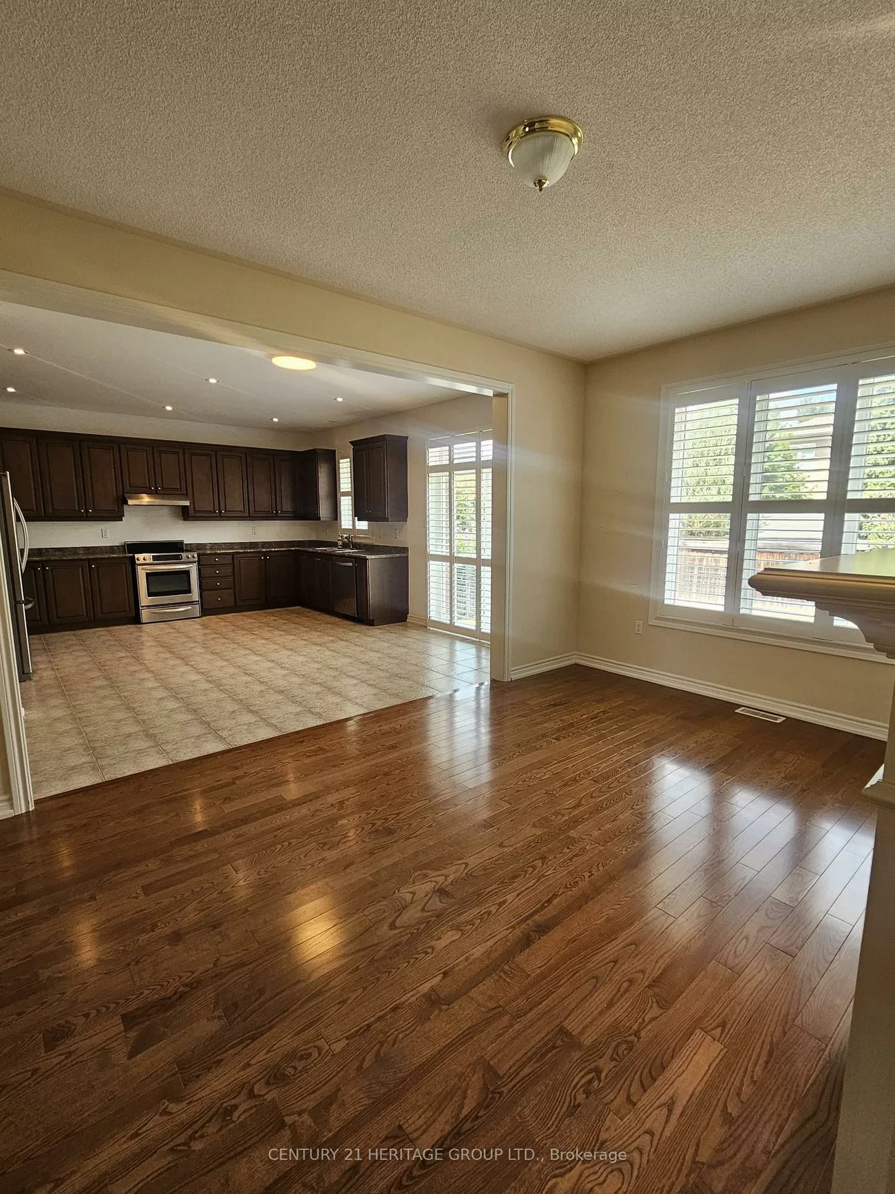 10, Orville Hand, Bradford, Bradford West Gwillimbury