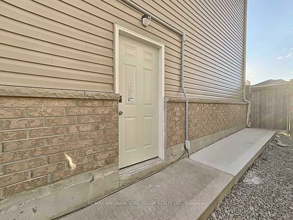130, Orr, Bradford, Bradford West Gwillimbury