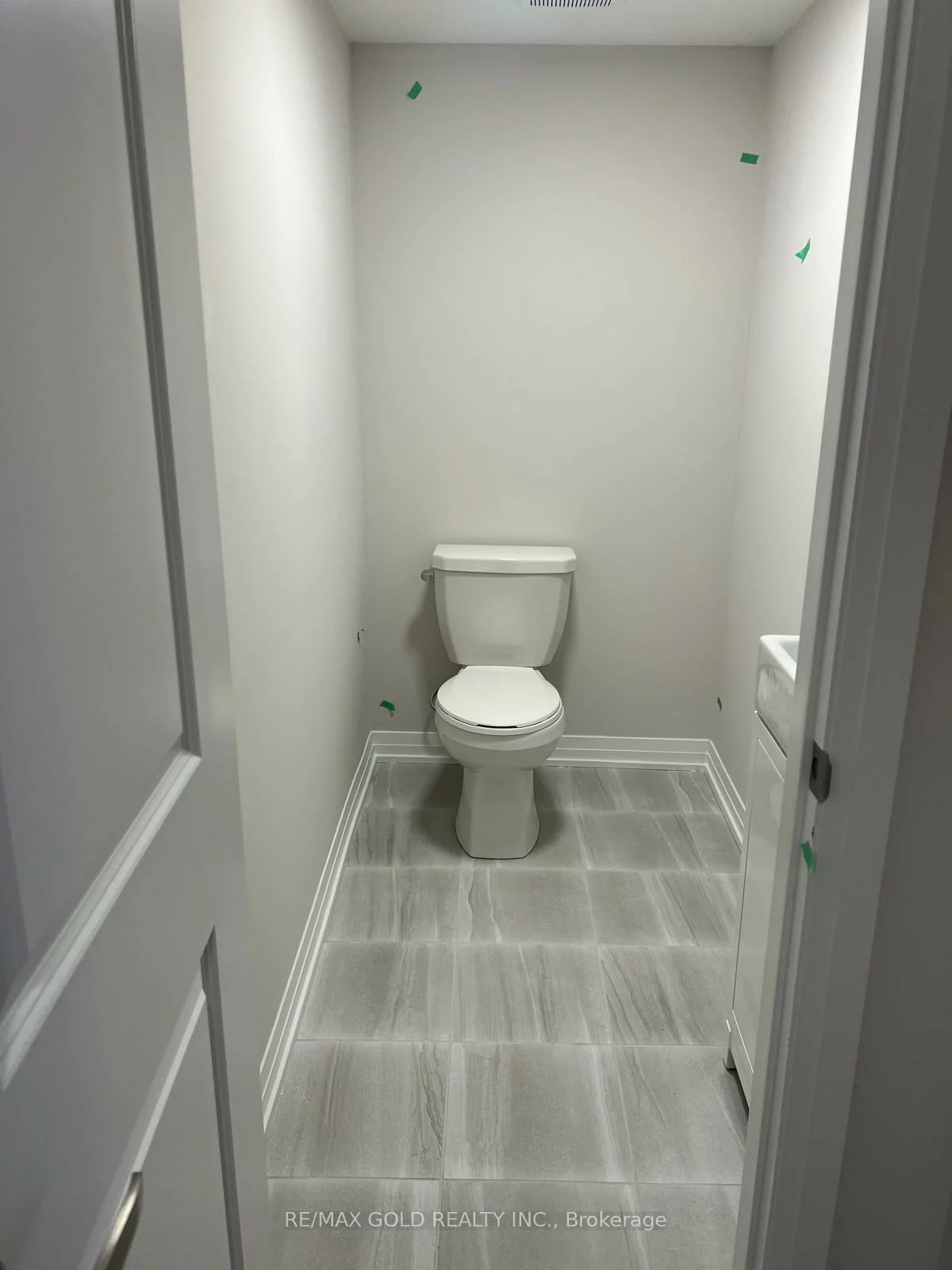 21, Baynes, Bradford, Bradford West Gwillimbury