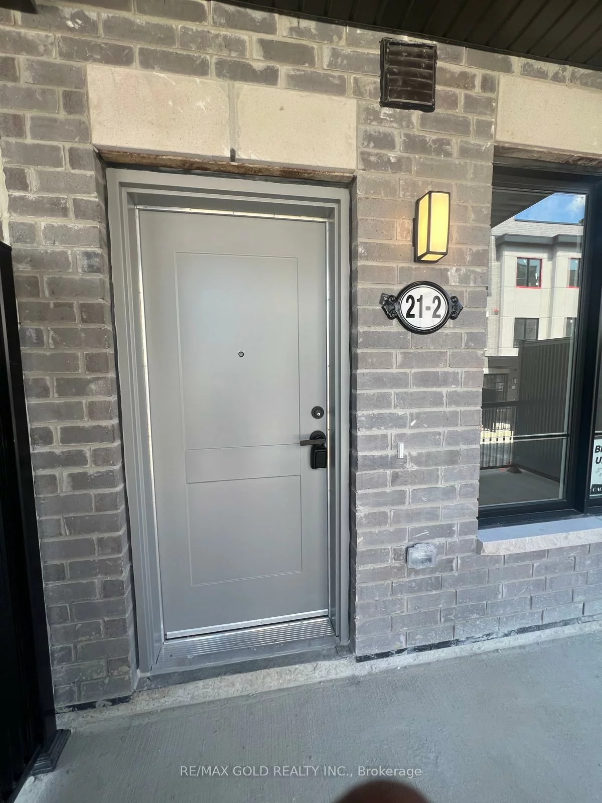 21, Baynes, Bradford, Bradford West Gwillimbury