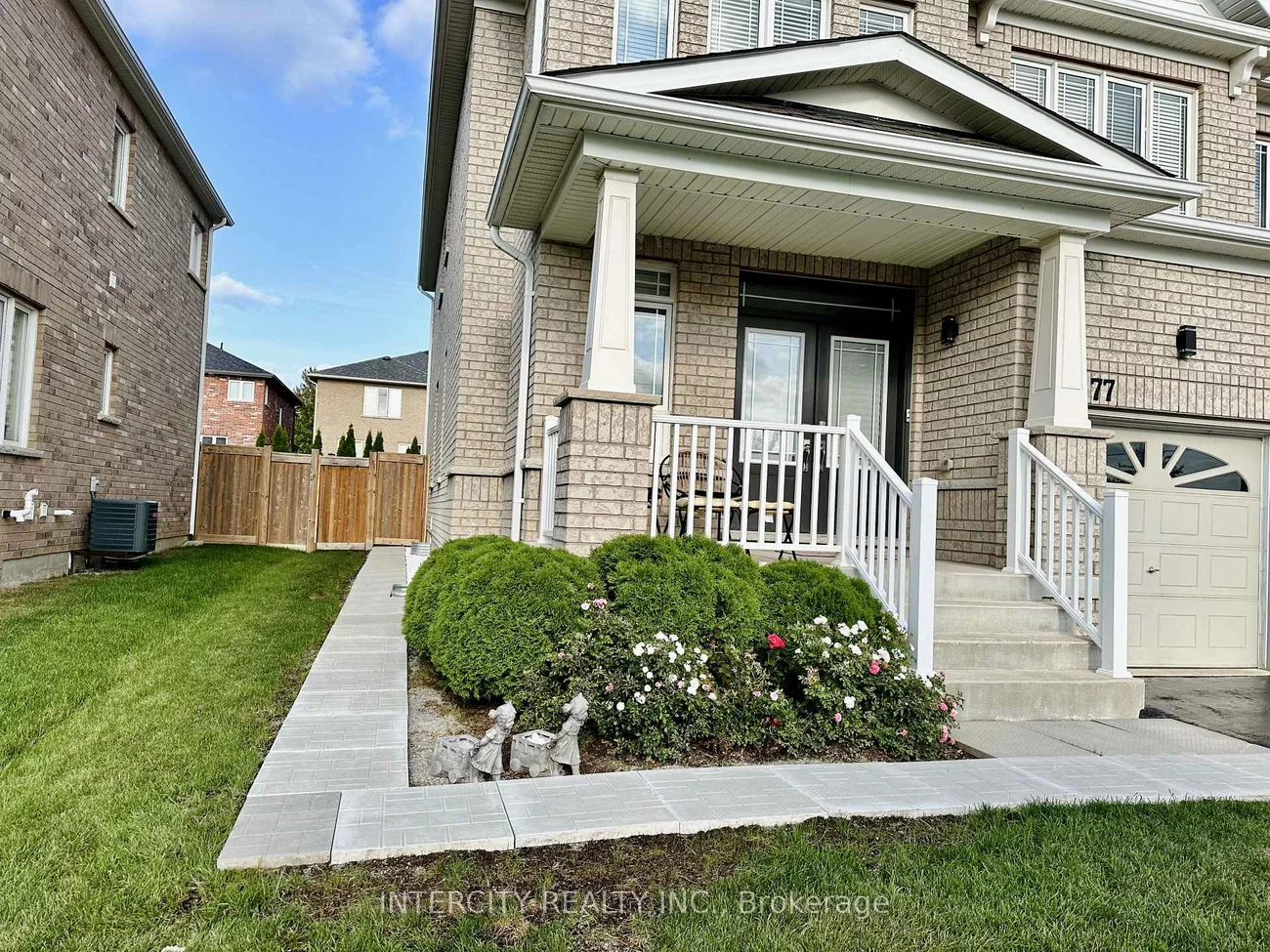 77, Romanelli, Bradford, Bradford West Gwillimbury