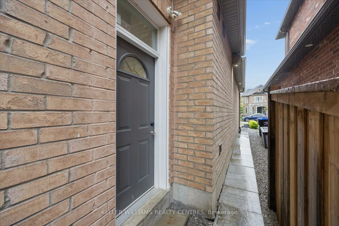277, Gibson, Bradford, Bradford West Gwillimbury
