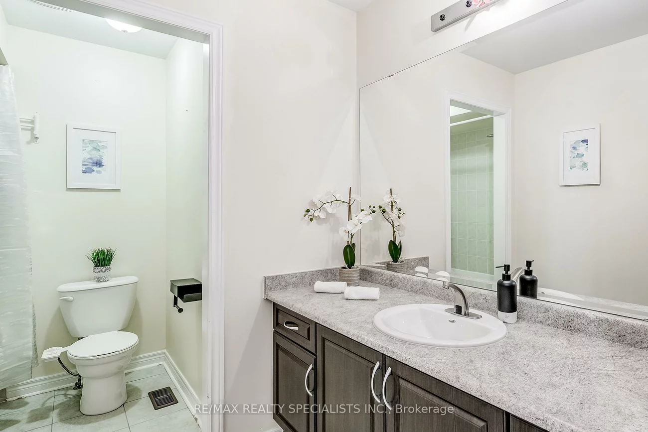 18, Rogers, Bradford, Bradford West Gwillimbury
