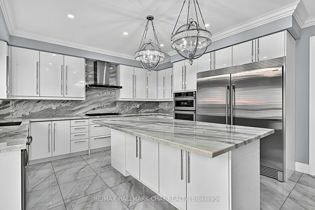 35, Tyndall, Bradford, Bradford West Gwillimbury