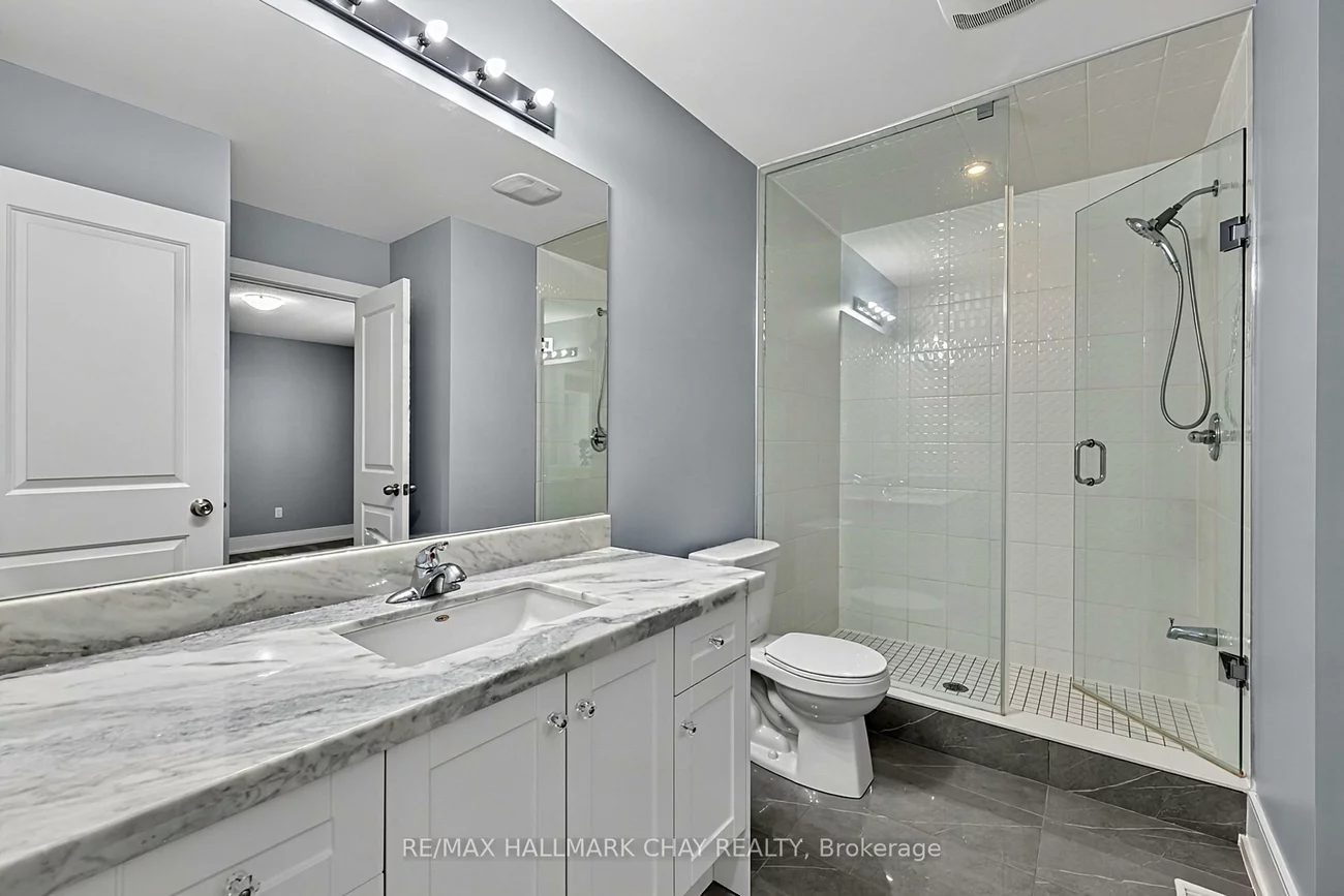 35, Tyndall, Bradford, Bradford West Gwillimbury