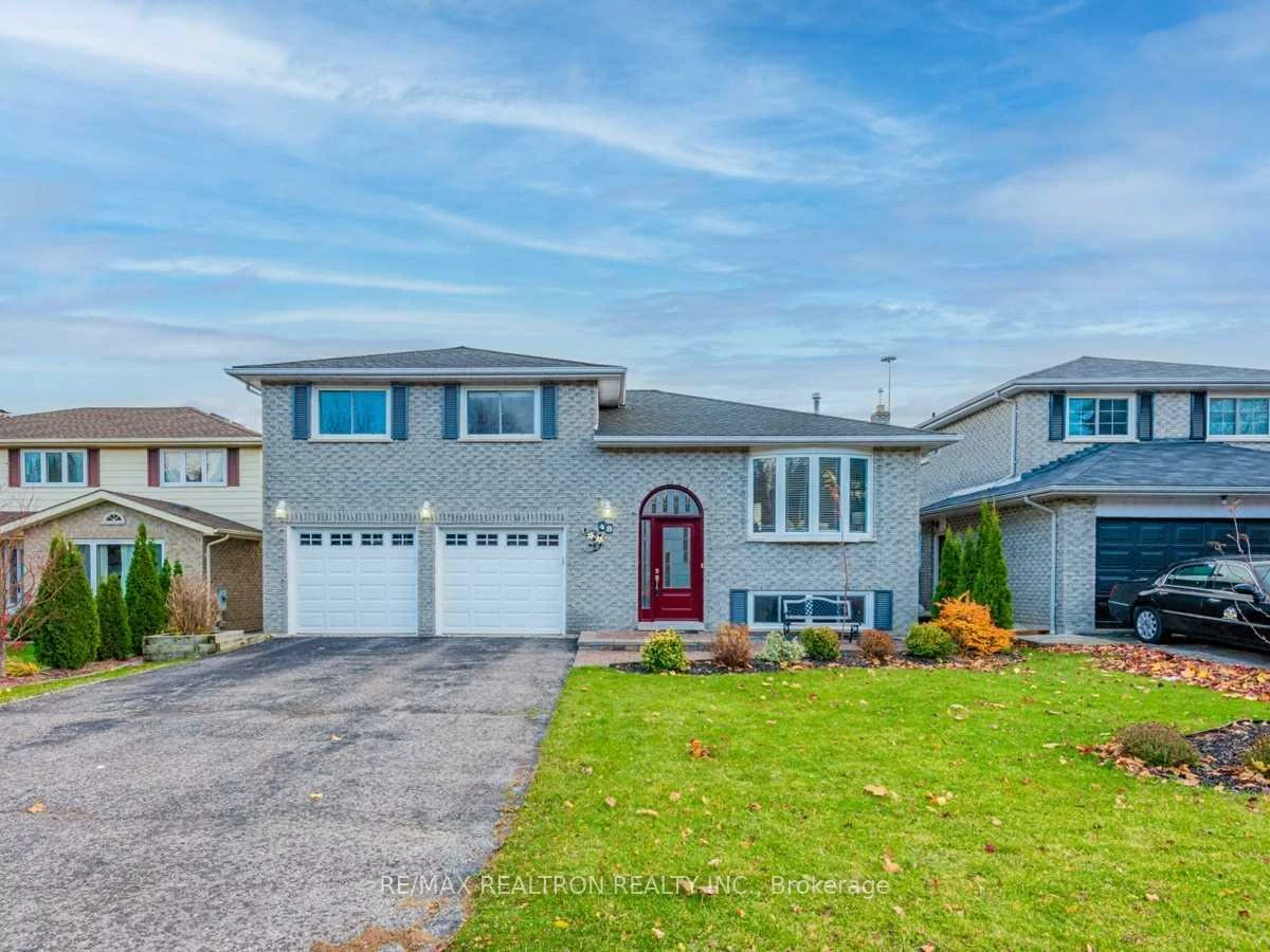 48, Imperial, Bradford, Bradford West Gwillimbury