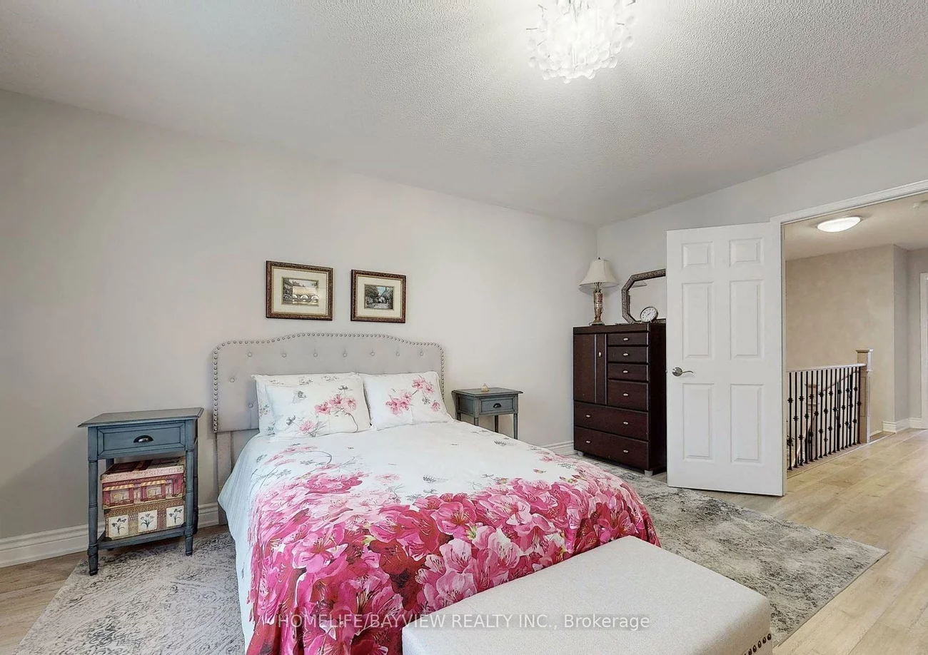 245, Orr, Bradford, Bradford West Gwillimbury