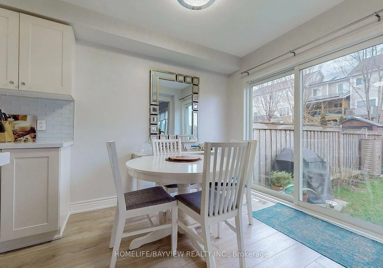 245, Orr, Bradford, Bradford West Gwillimbury