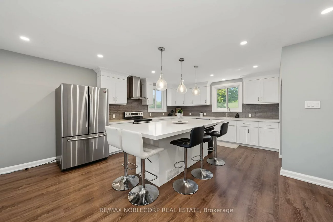 166, Collings, Bradford, Bradford West Gwillimbury