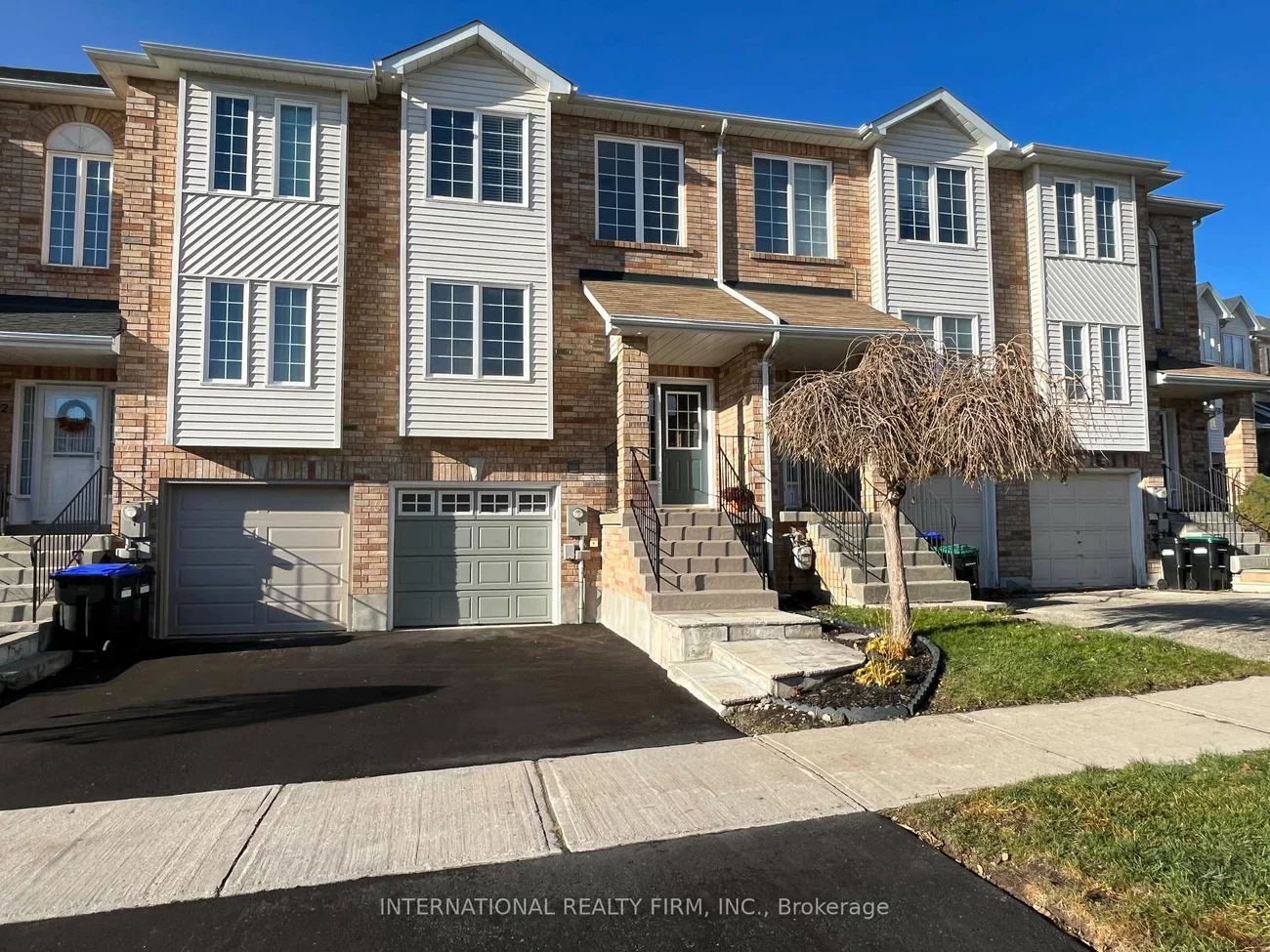 44, Natale, Bradford, Bradford West Gwillimbury