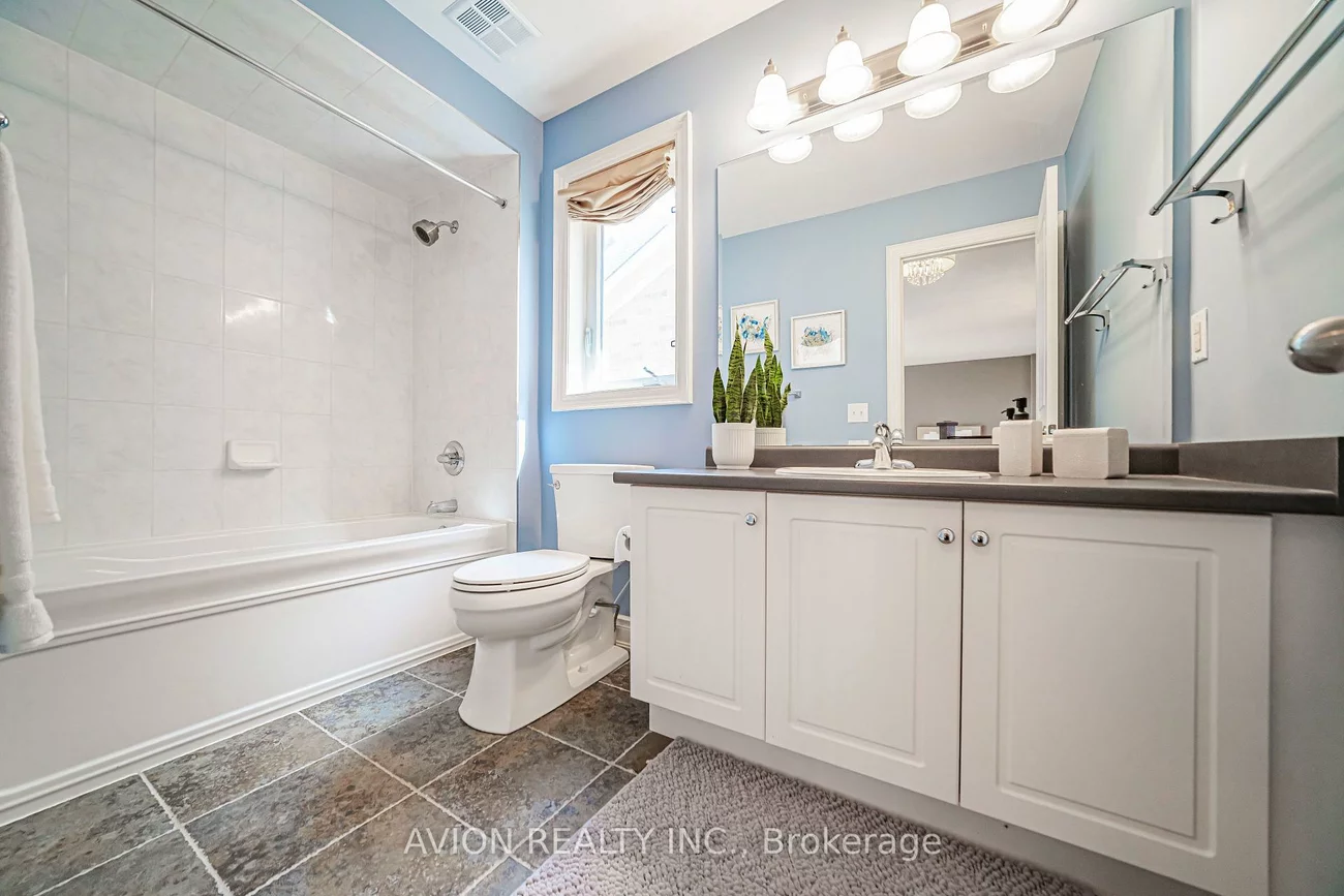 46, Rogers, Bradford, Bradford West Gwillimbury