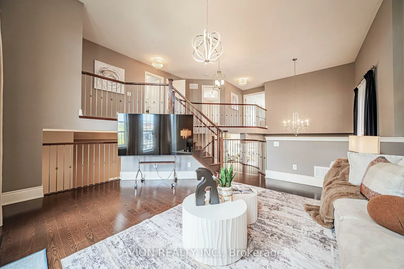 46, Rogers, Bradford, Bradford West Gwillimbury