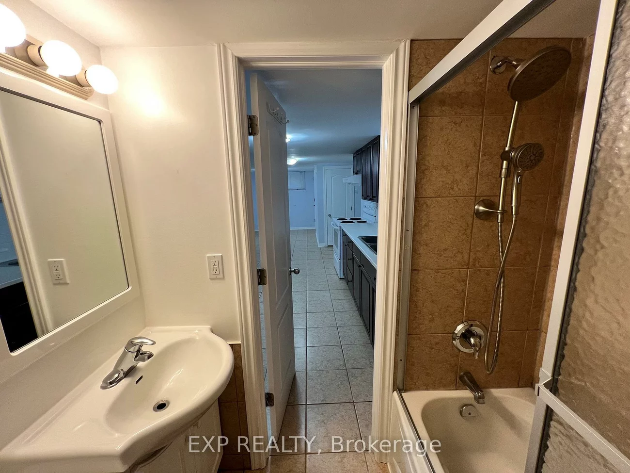 205, Simcoe, Bradford, Bradford West Gwillimbury