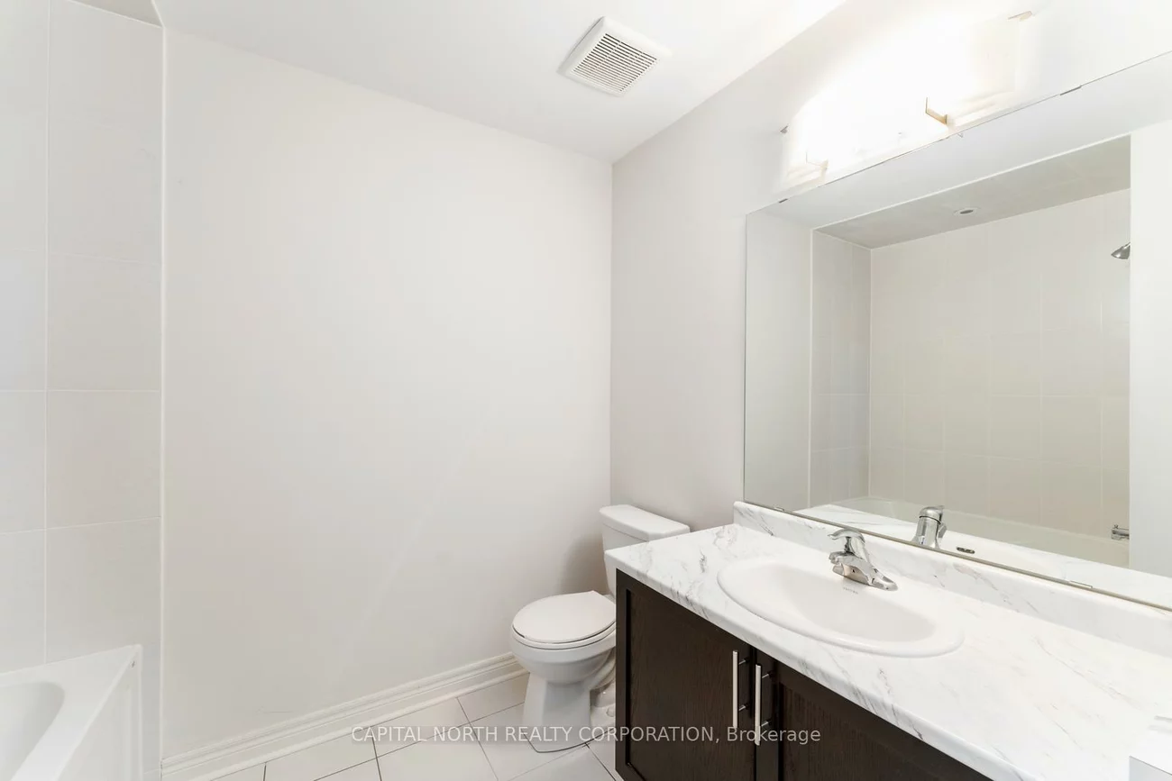 84, Fortis, Bradford, Bradford West Gwillimbury