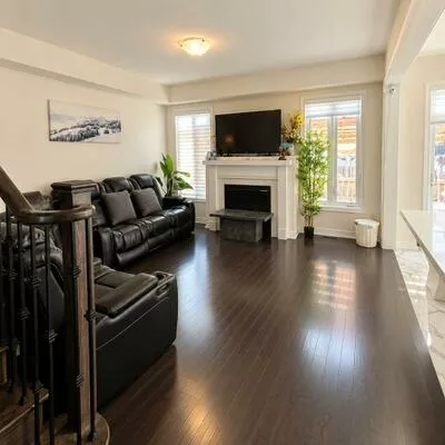 118, Blackwell, Bradford, Bradford West Gwillimbury