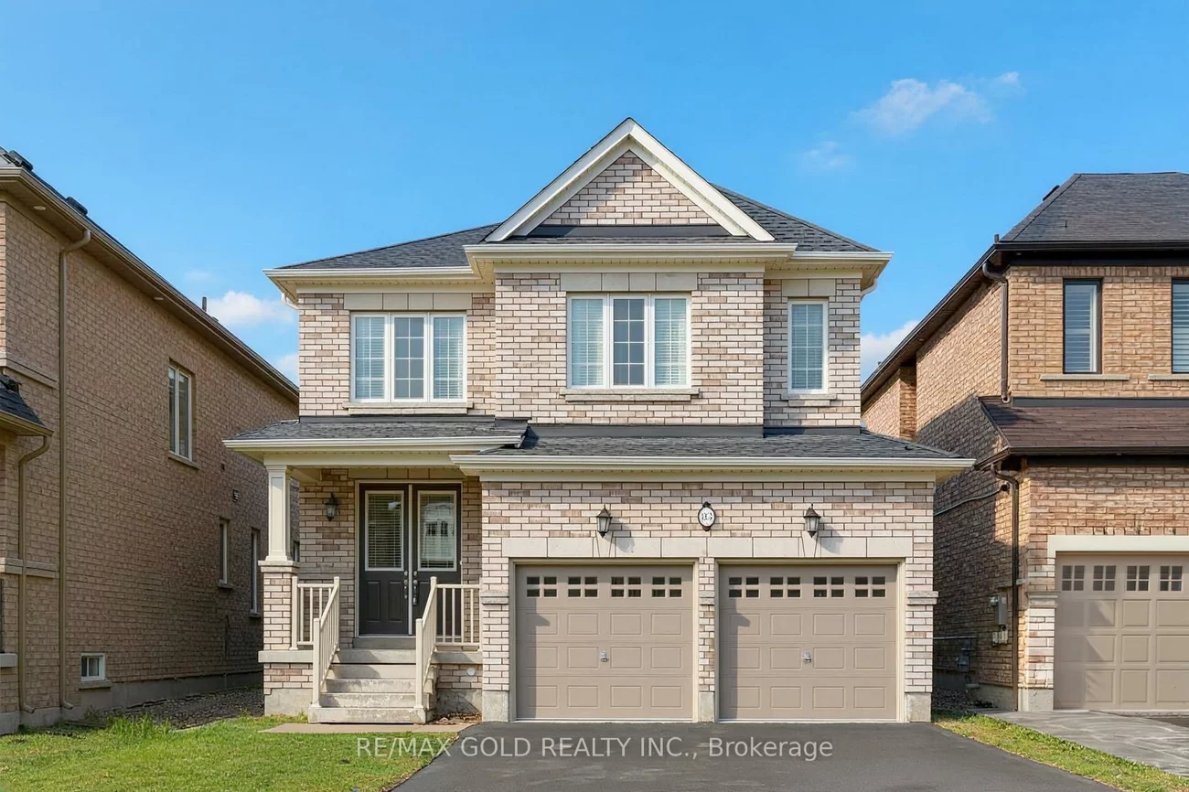 83, Selby, Bradford, Bradford West Gwillimbury