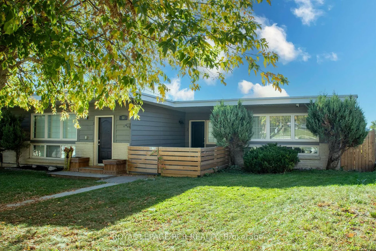 22, Centre, Bradford, Bradford West Gwillimbury