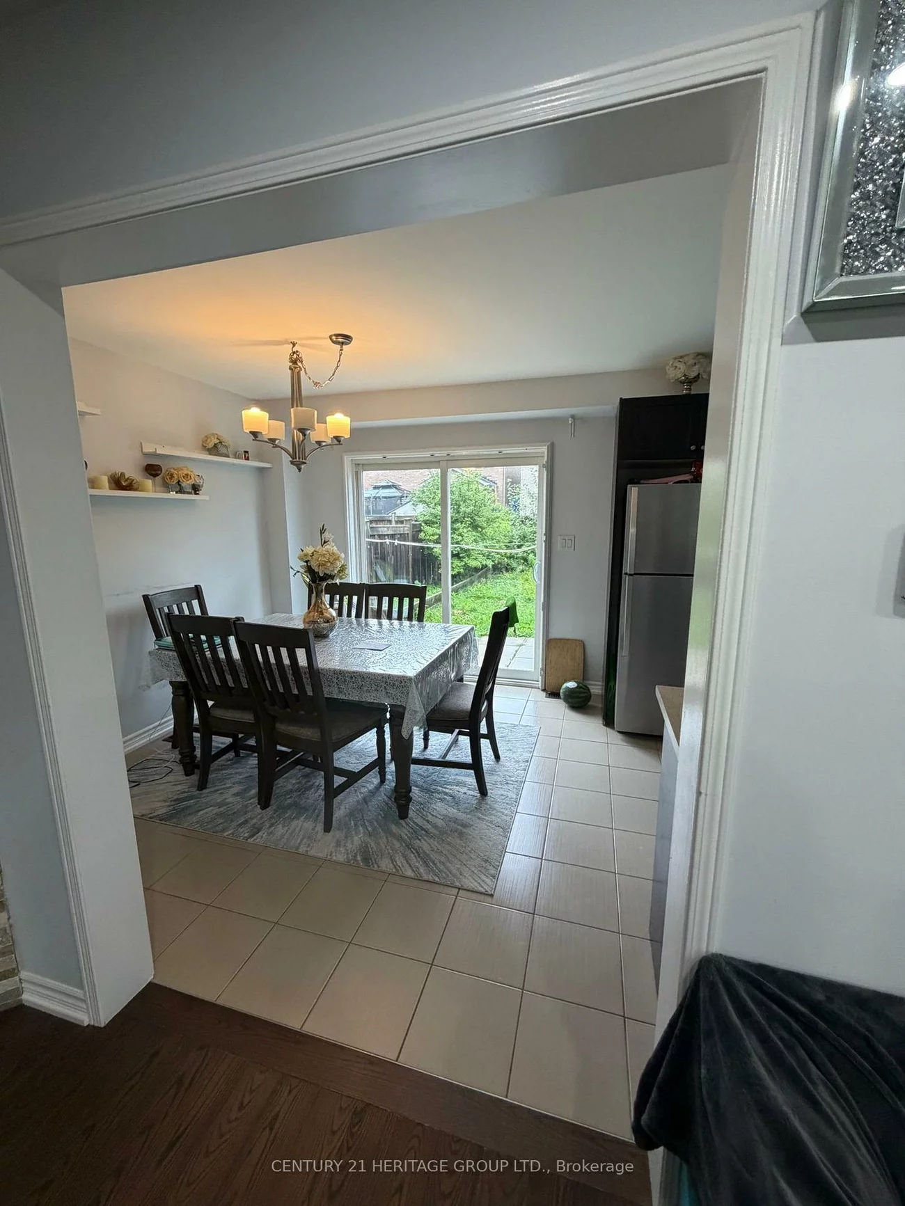 212, Armstrong, Bradford, Bradford West Gwillimbury