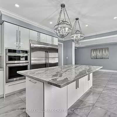 35, Tyndall, Bradford, Bradford West Gwillimbury