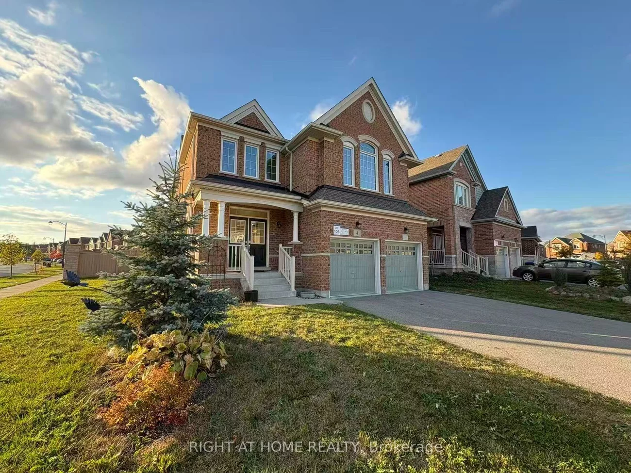 4, Empire, Bradford, Bradford West Gwillimbury