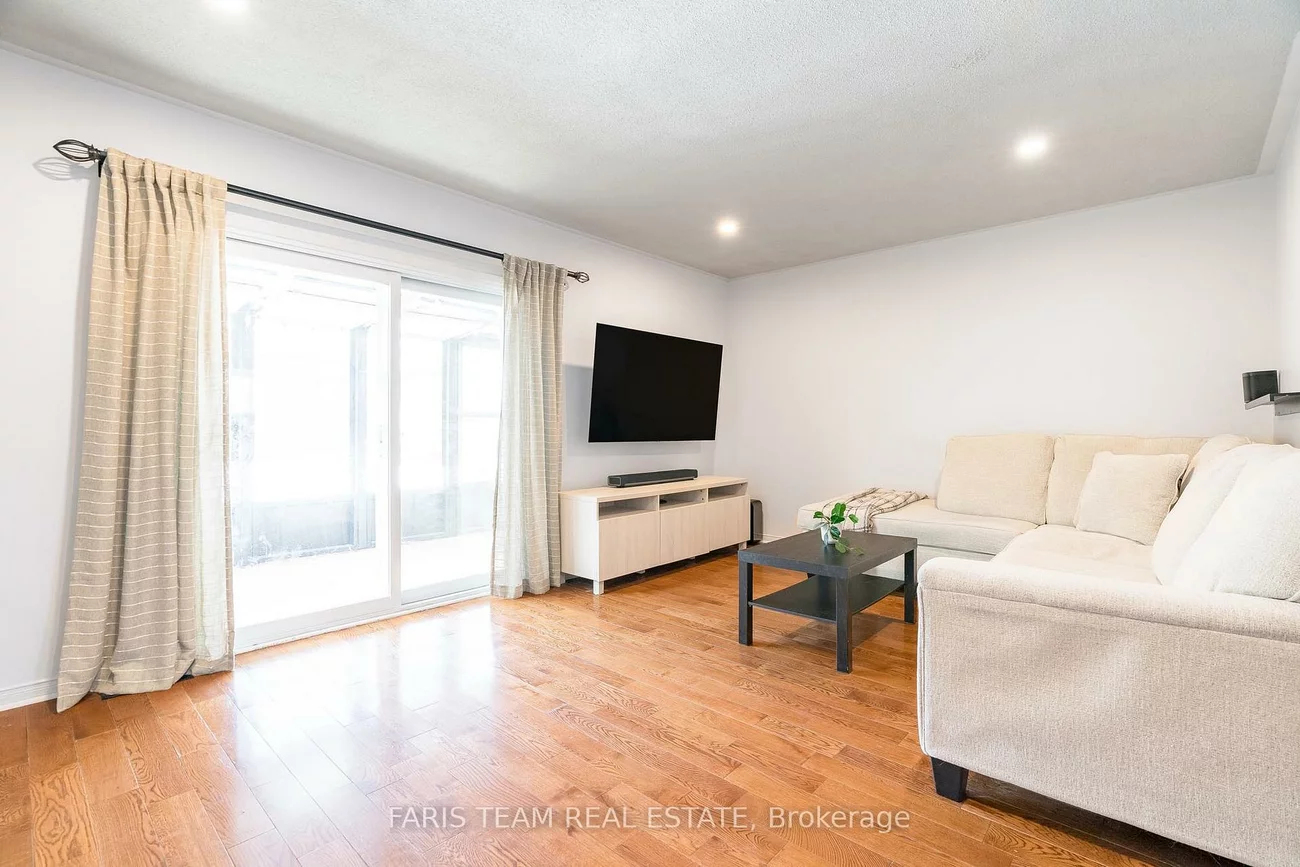 66, Simcoe, Bradford, Bradford West Gwillimbury