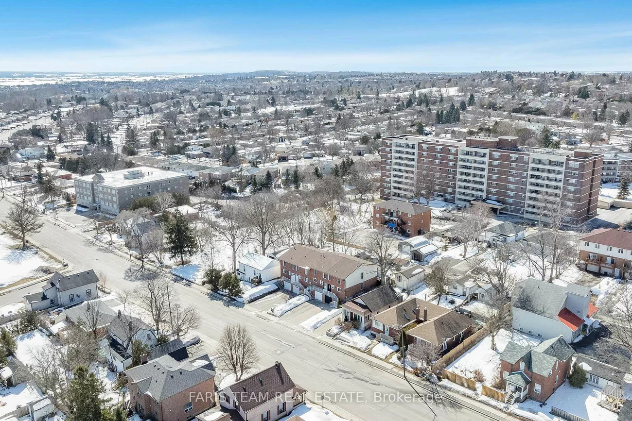 66, Simcoe, Bradford, Bradford West Gwillimbury