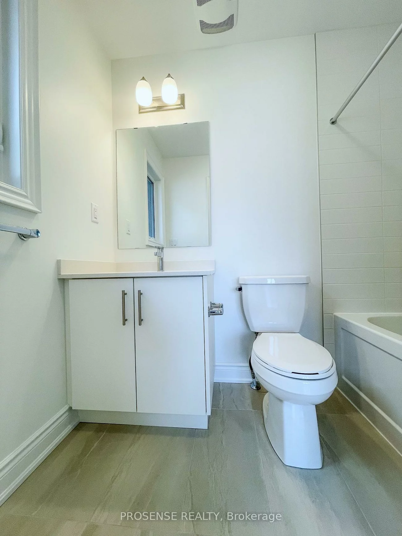 24, Vasey, Bradford, Bradford West Gwillimbury