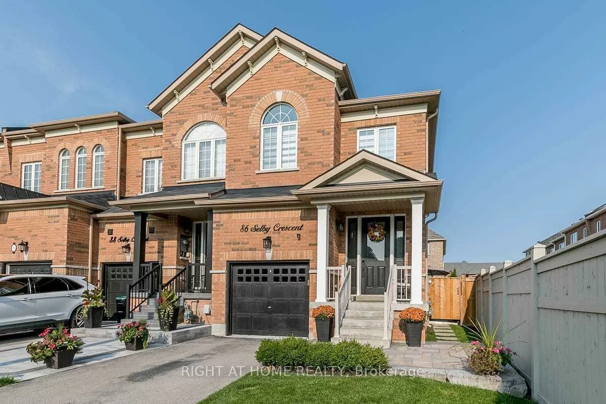 86, Selby, Bradford, Bradford West Gwillimbury