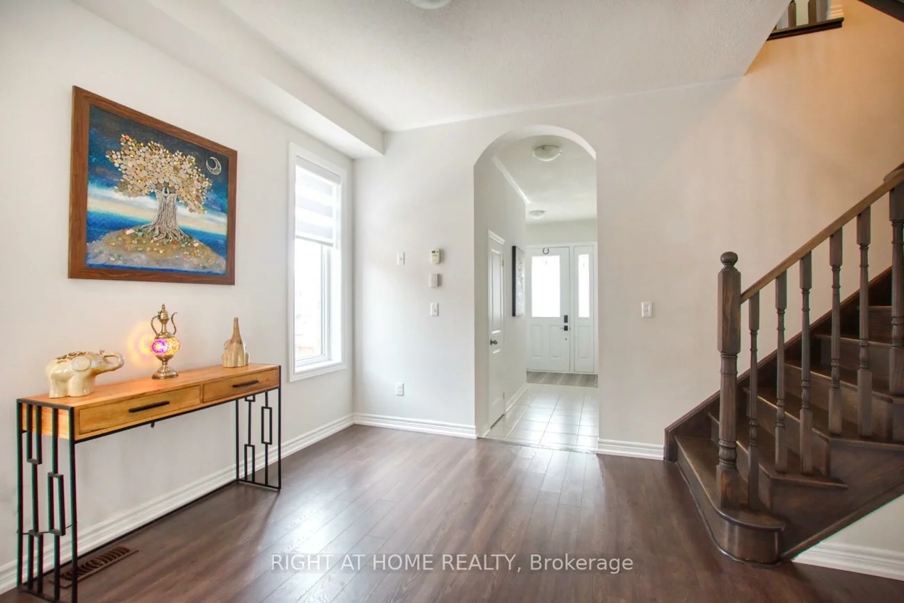 86, Selby, Bradford, Bradford West Gwillimbury