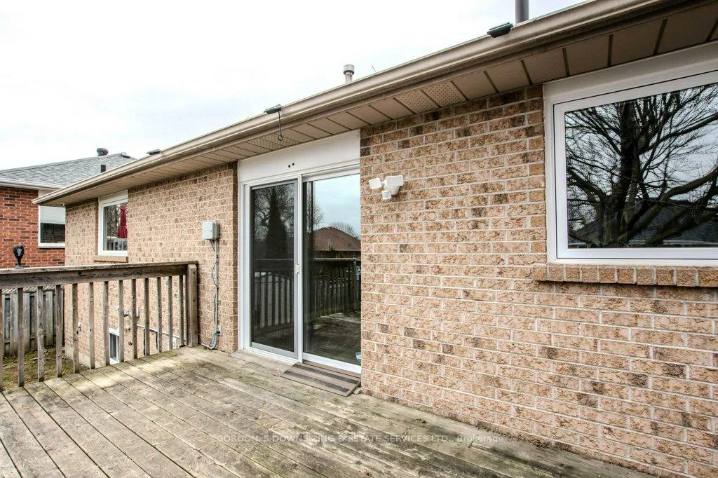 134, Compton, Bradford, Bradford West Gwillimbury