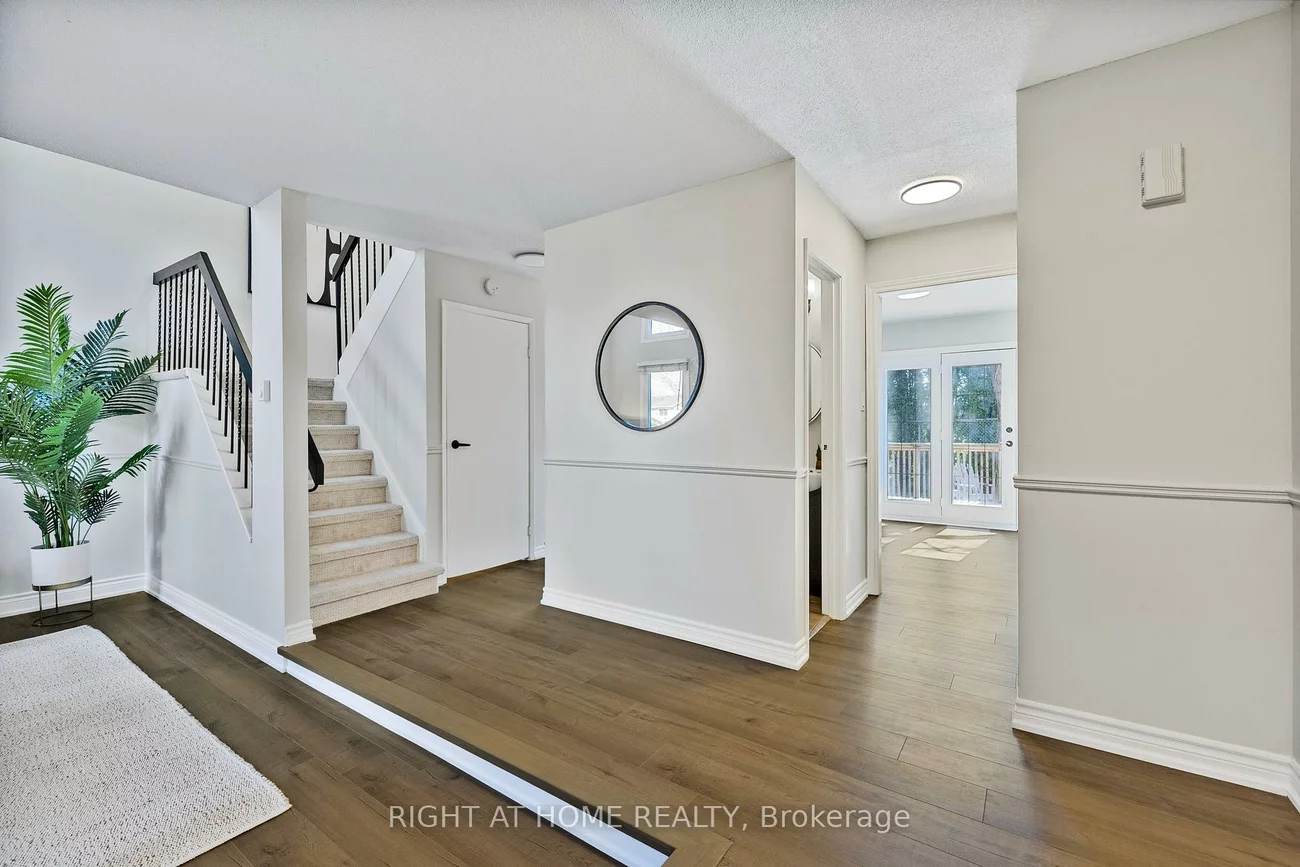 240, Collings, Bradford, Bradford West Gwillimbury