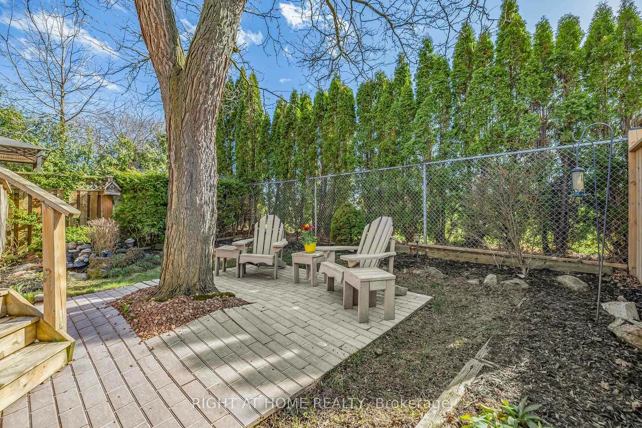 240, Collings, Bradford, Bradford West Gwillimbury