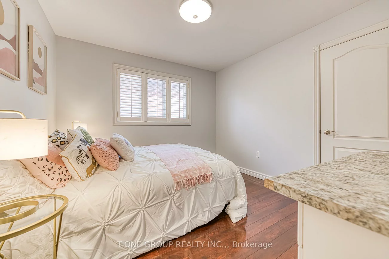 11, Saint, Bradford, Bradford West Gwillimbury