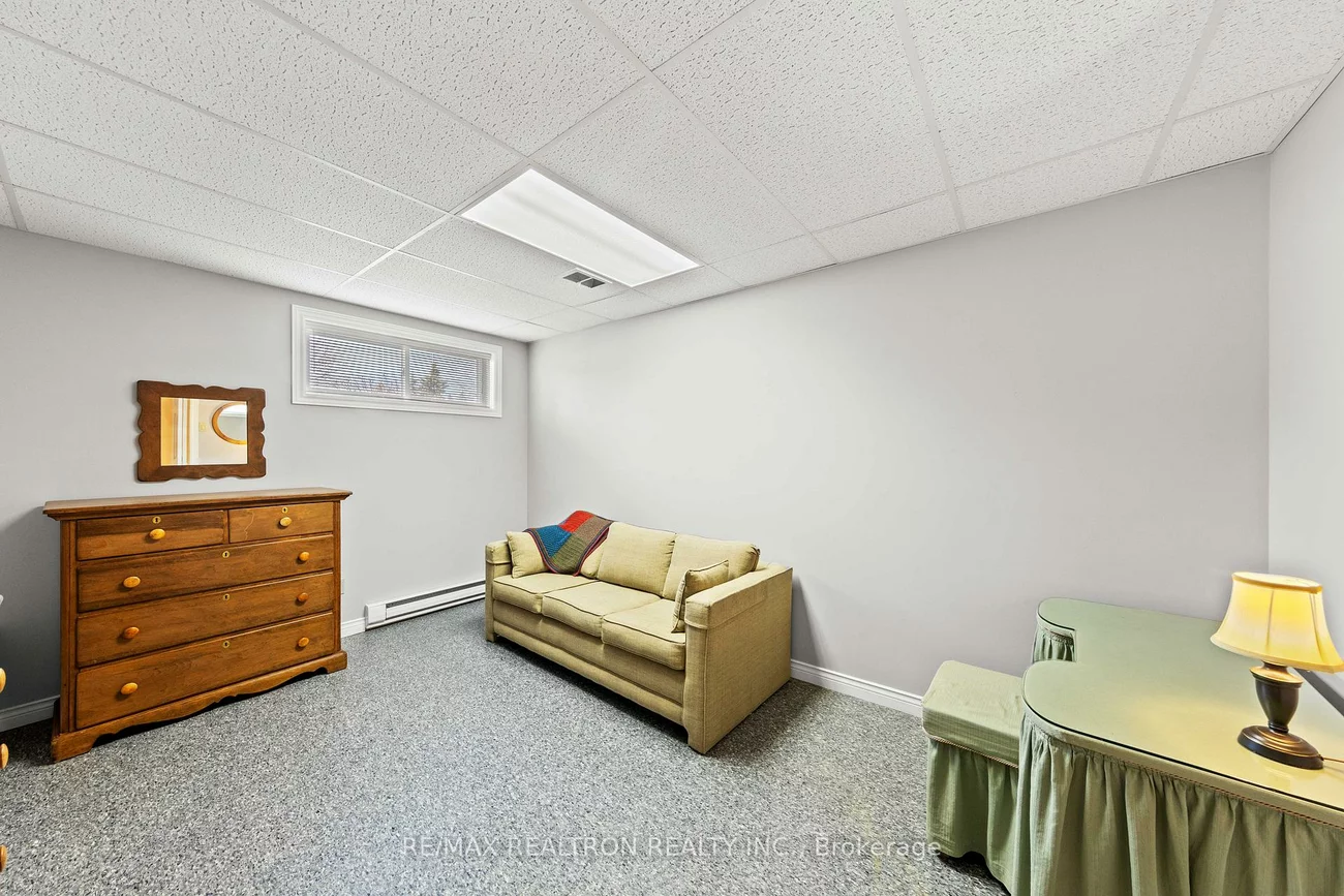 593, Simcoe, Bradford, Bradford West Gwillimbury