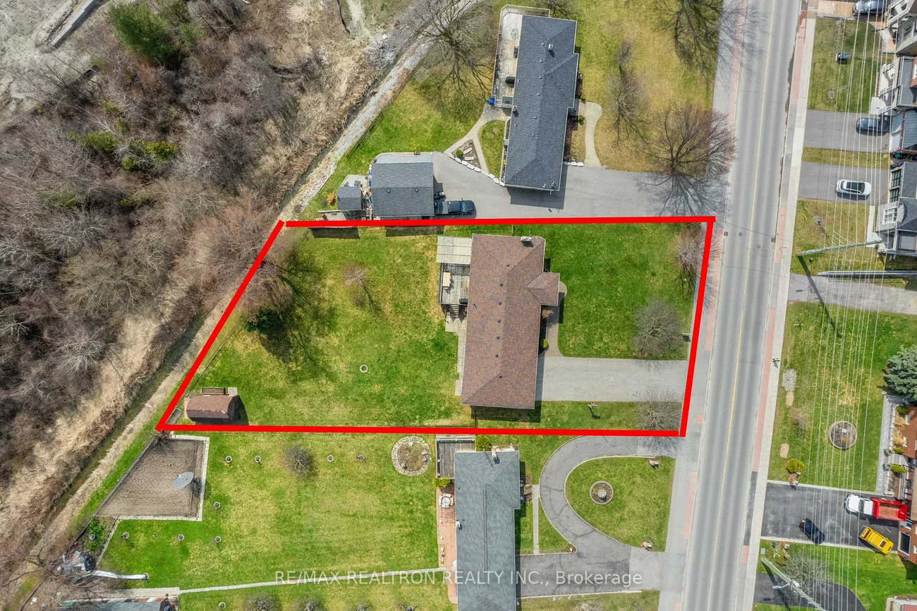 593, Simcoe, Bradford, Bradford West Gwillimbury