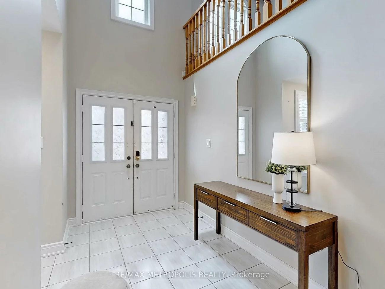 124, Milby, Bradford, Bradford West Gwillimbury