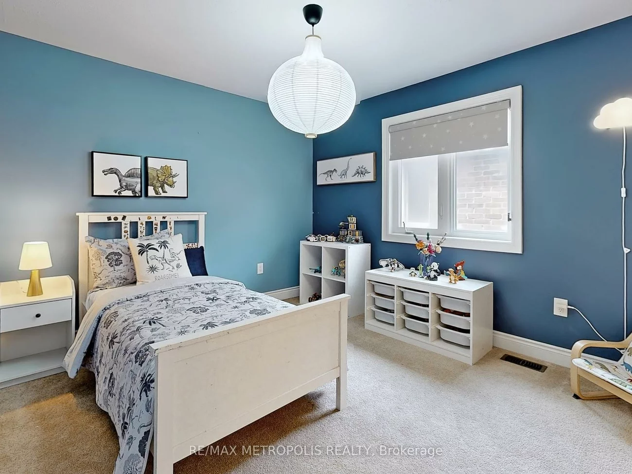124, Milby, Bradford, Bradford West Gwillimbury