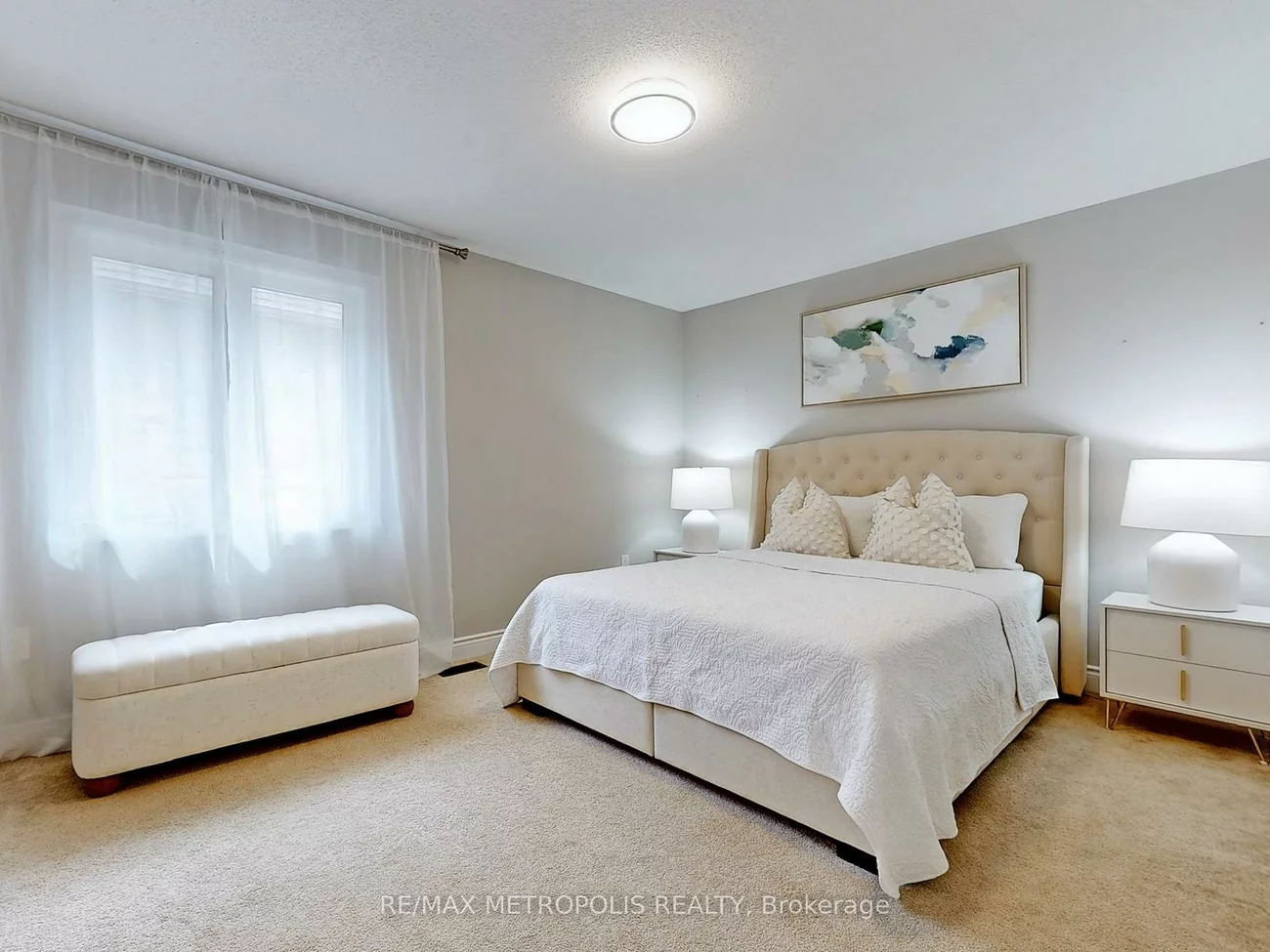 124, Milby, Bradford, Bradford West Gwillimbury