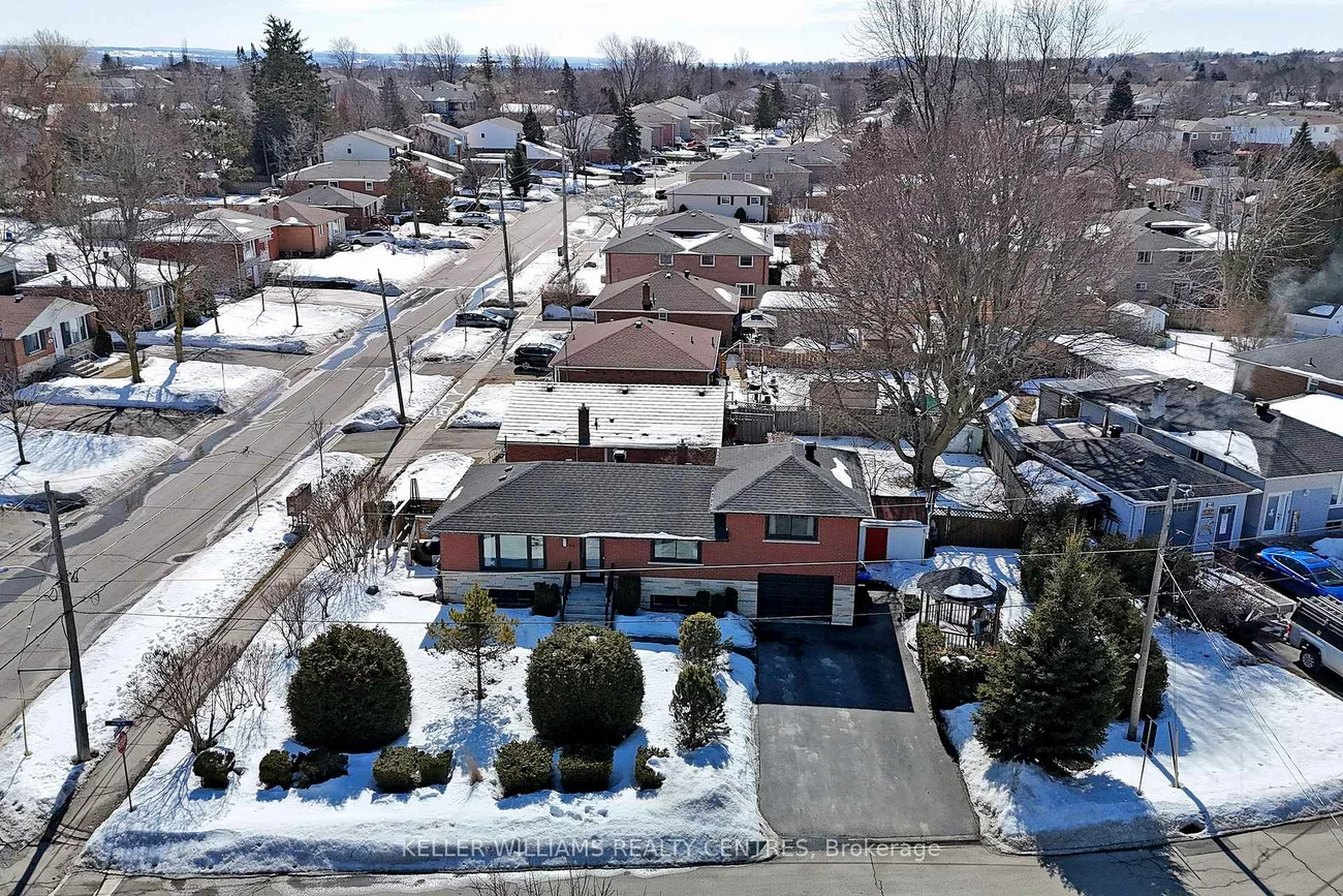 64, Kulpin, Bradford, Bradford West Gwillimbury