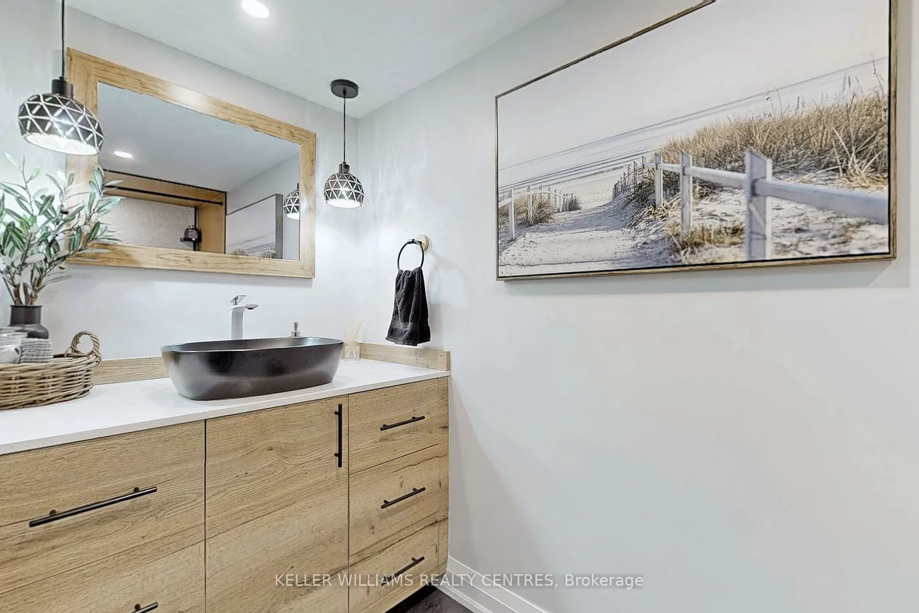 64, Kulpin, Bradford, Bradford West Gwillimbury