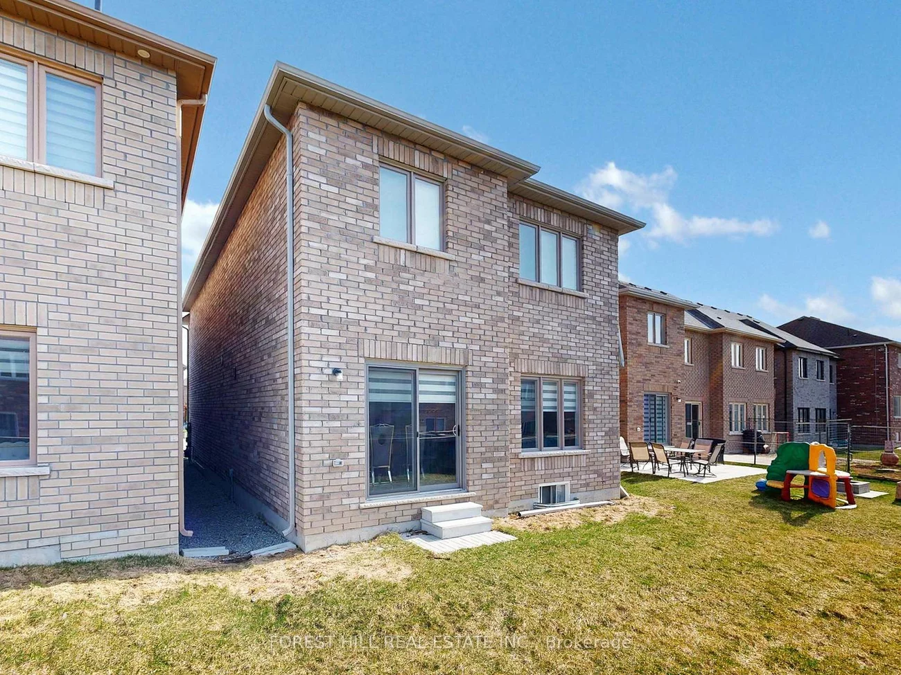 74, Mac Campbell, Bradford, Bradford West Gwillimbury