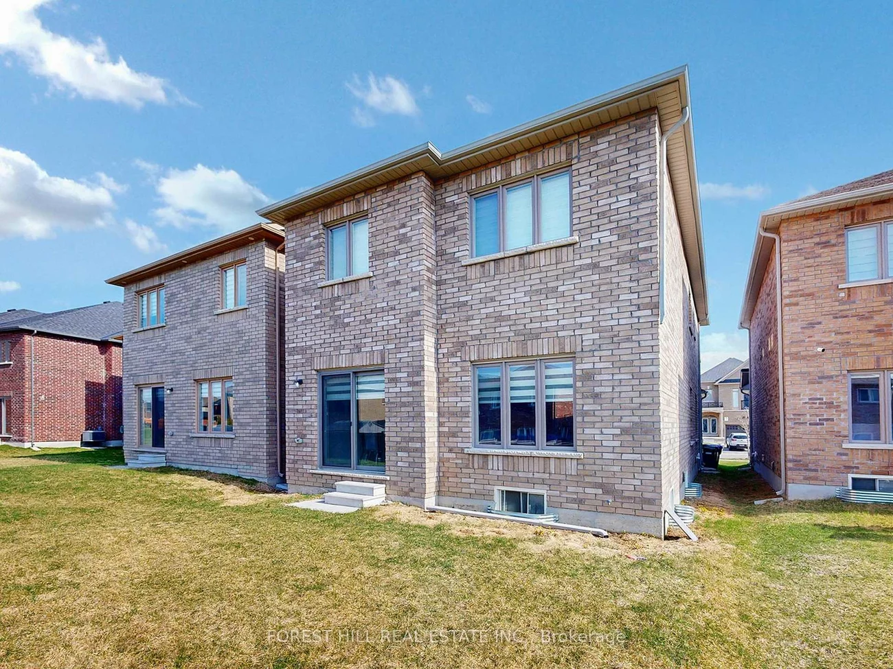 74, Mac Campbell, Bradford, Bradford West Gwillimbury