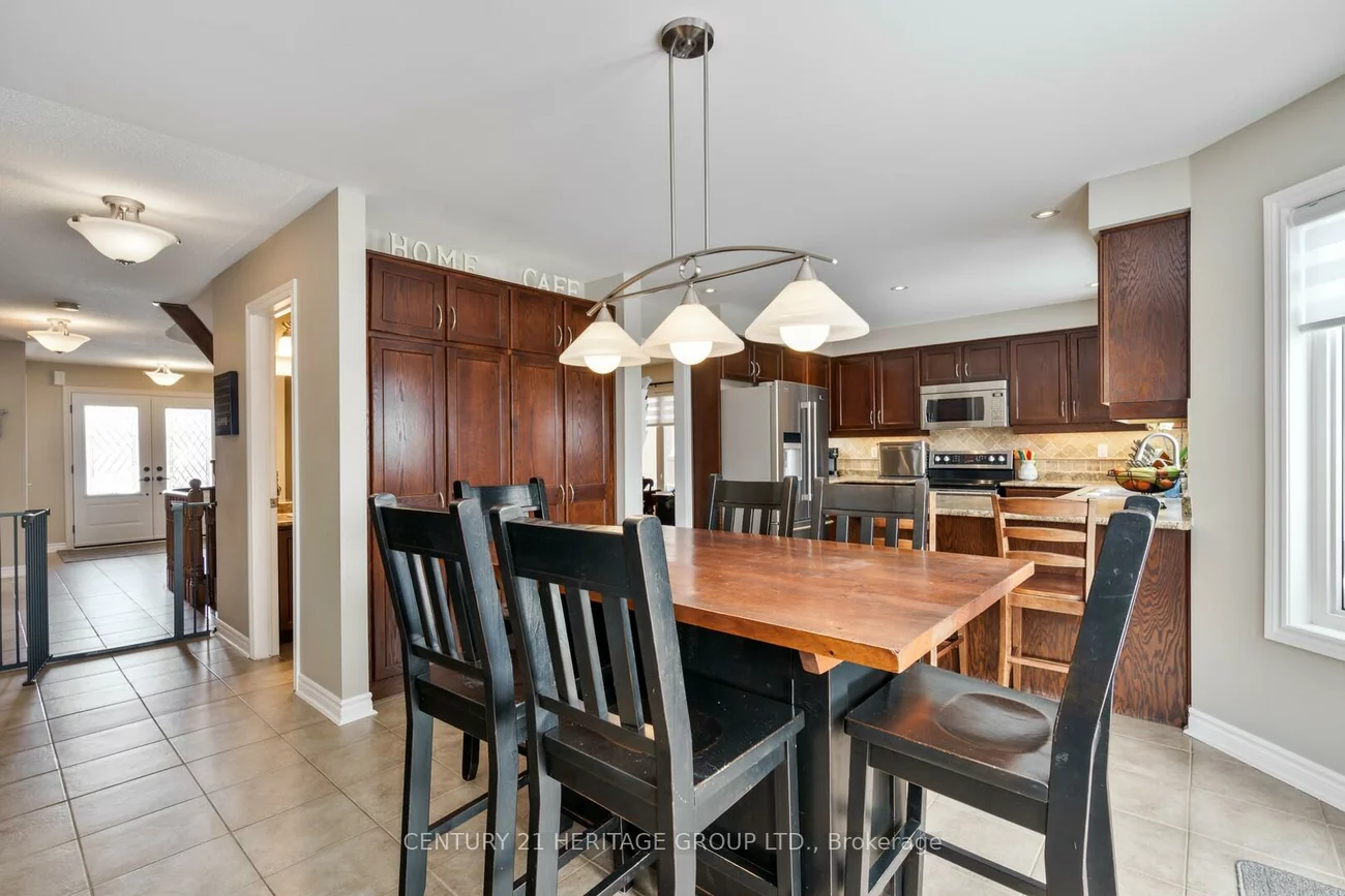 146, Metcalfe, Bradford, Bradford West Gwillimbury