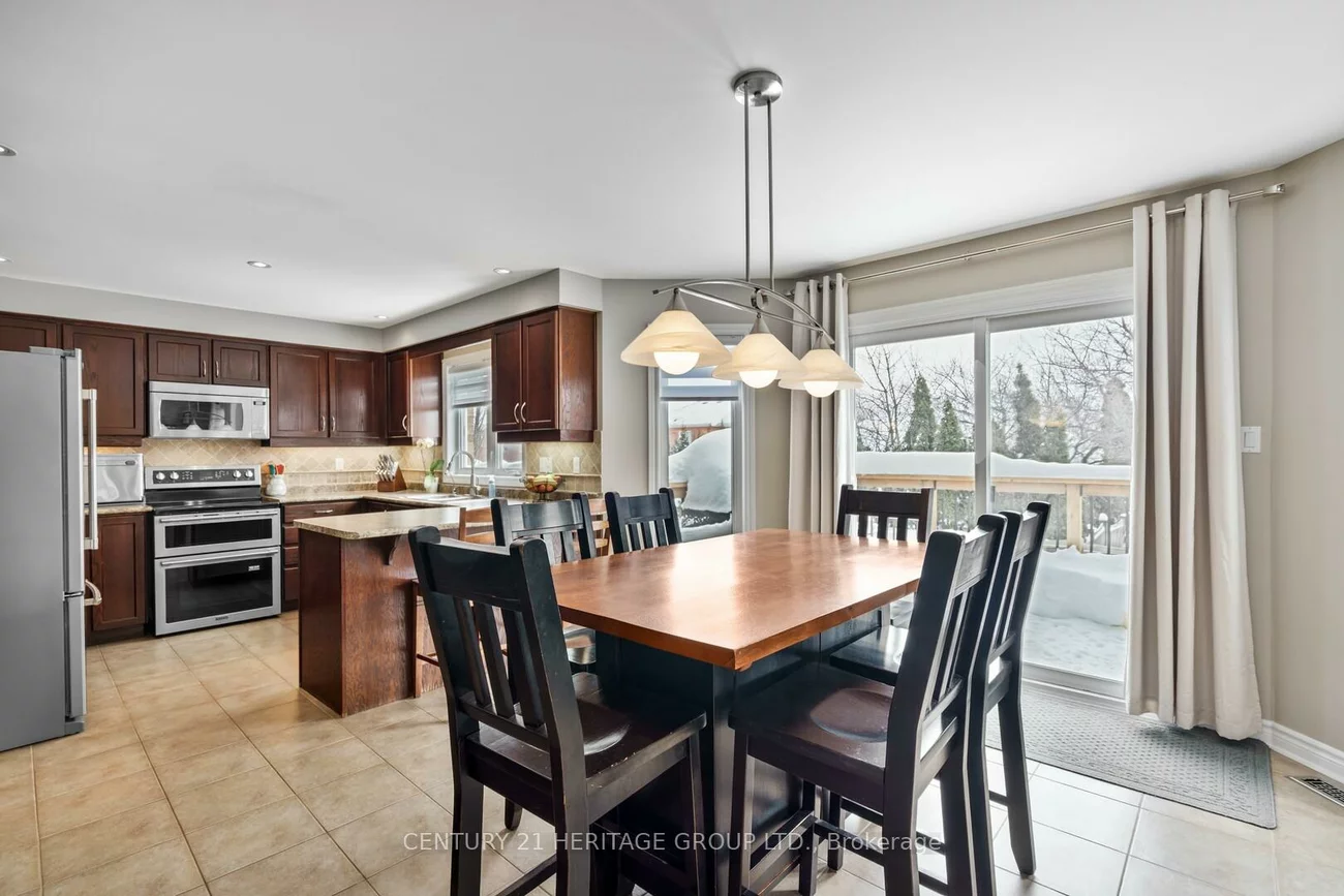 146, Metcalfe, Bradford, Bradford West Gwillimbury