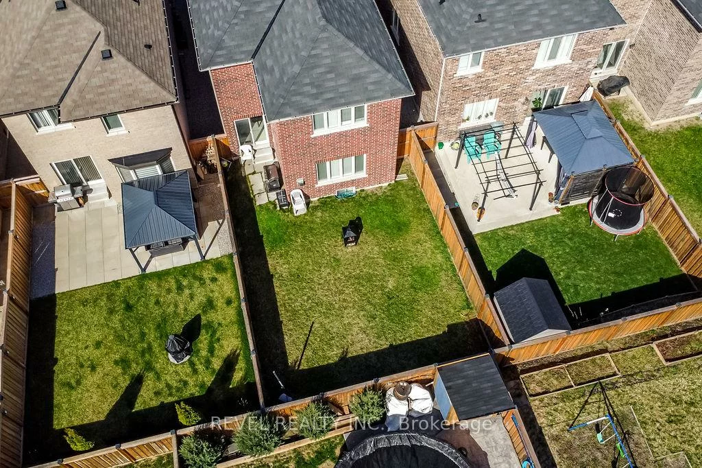 55, Tyndall, Bradford, Bradford West Gwillimbury